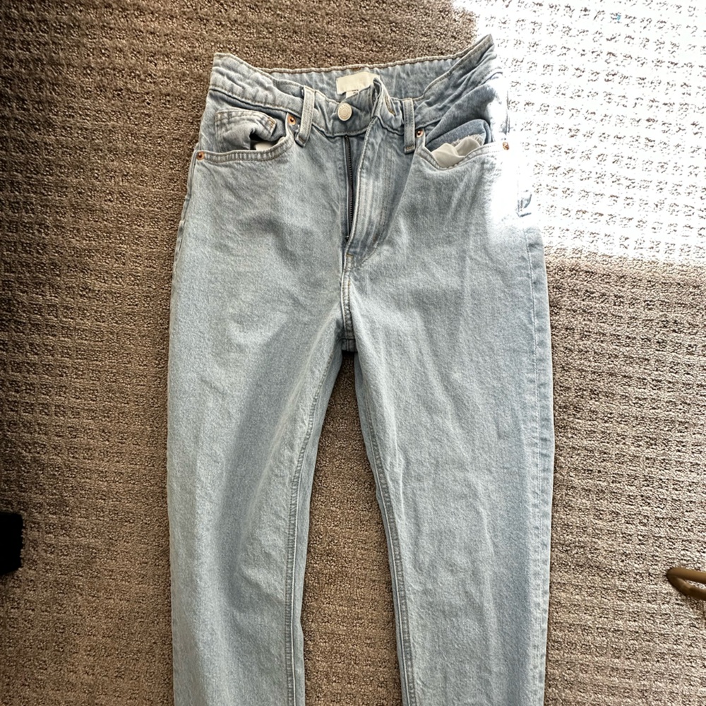 H&M High waisted Mom Jeans